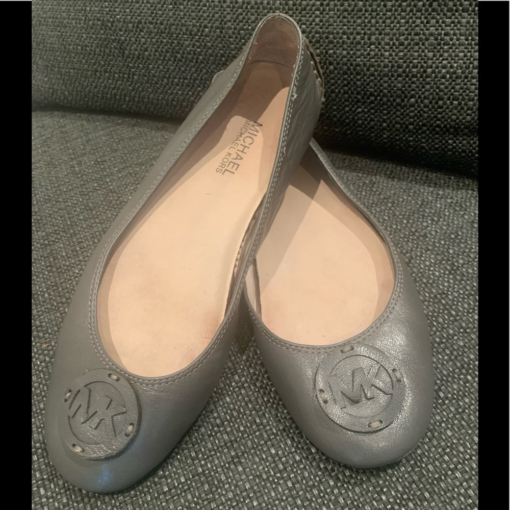 MICHAEL KORS- Grey Ballet Flats, Size 10